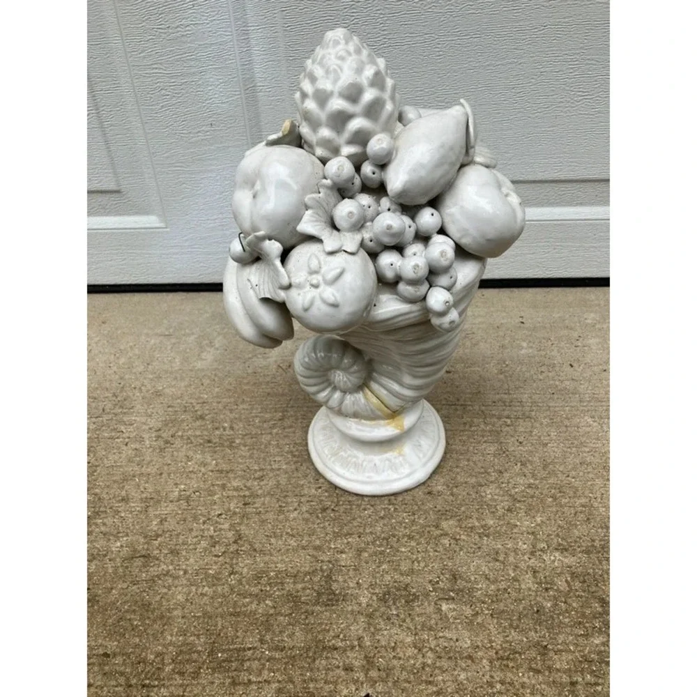 VTG 1960s Italian Majolica Cornucopia Fruit Basket Ceramicware